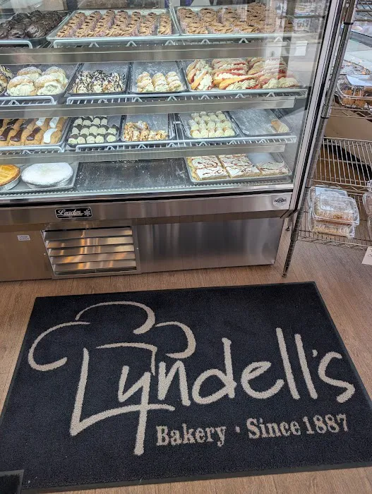 Lyndell's Bakery Picture 3