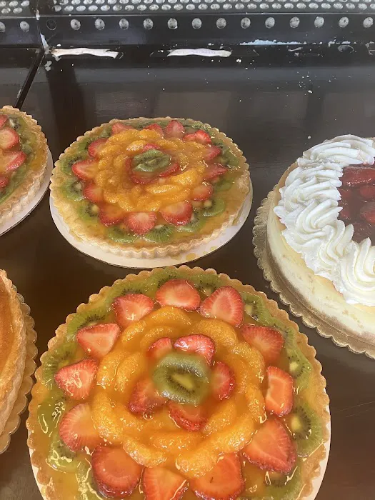 Arthur's Pastry Shop Picture 4