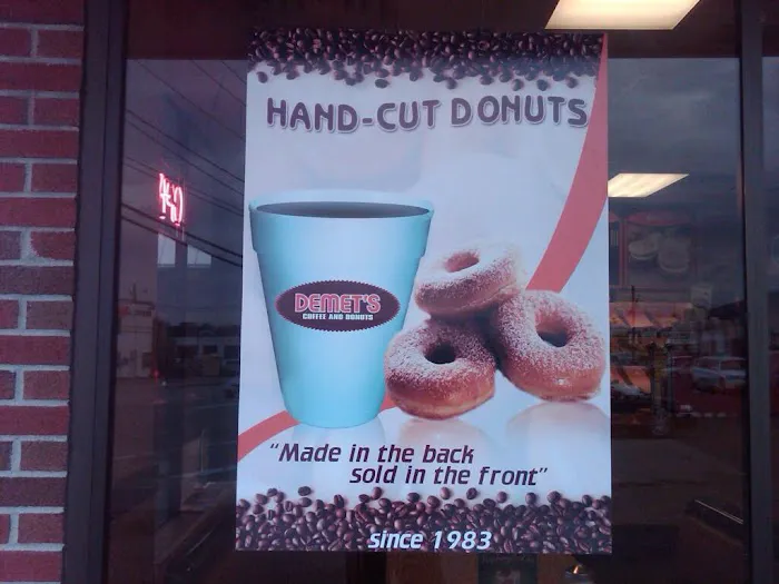 Demet's Donuts Picture 6