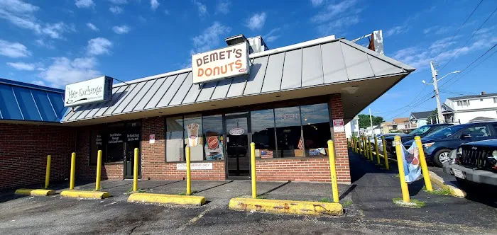 Demet's Donuts Picture 7