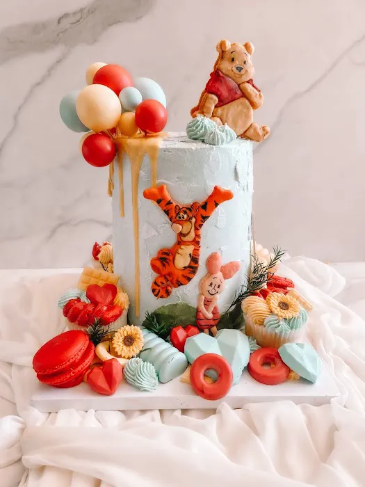 Let Them Eat Cake Picture 10