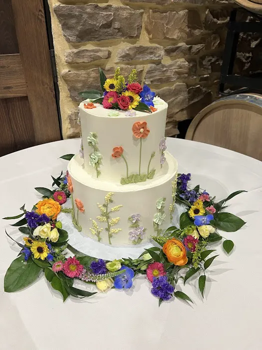 Custom Cakes by Adele Picture 5