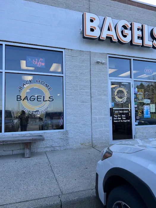 Back Home Bagels Deli & Bake Shop Picture 9