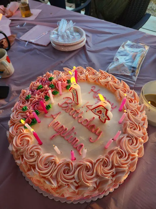 Sweet Lily Cakes & Cafe Picture 9