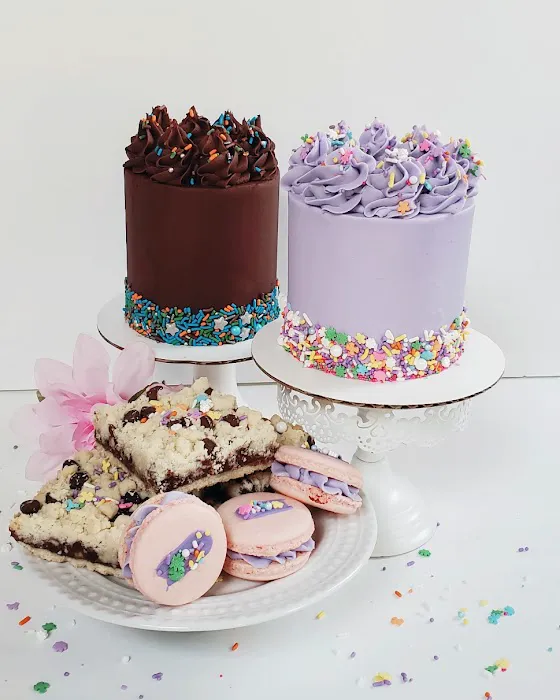 Sweet Luxe Cake Design Picture 6