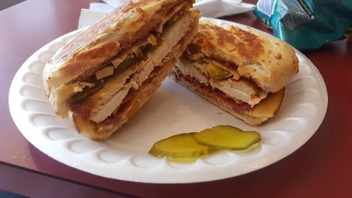 Carmen's Bakery and Deli Picture 3