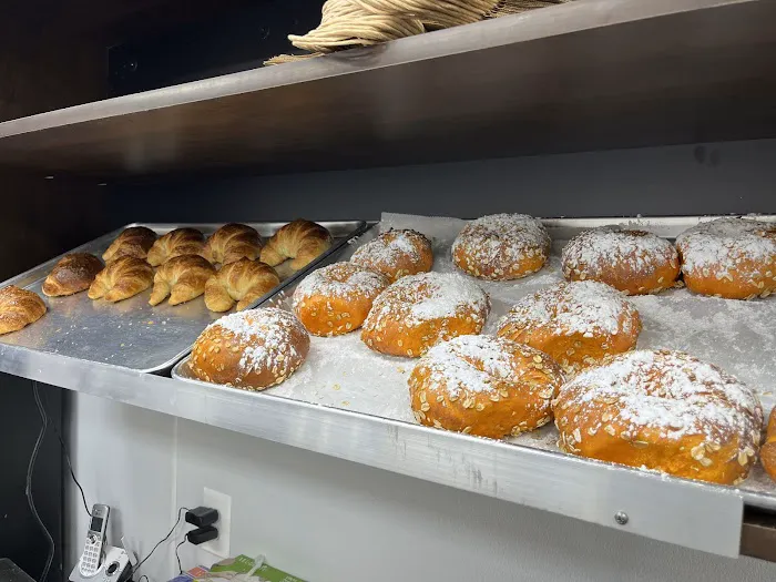 Gabe's Bagels at Chester Picture 8