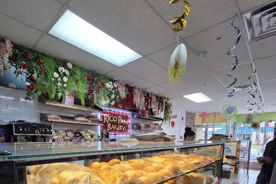 Rico Pan Bakery Store
