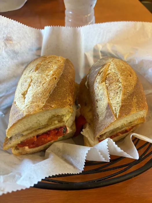 Tony & Vinnies Italian Bakery & Deli Picture 3