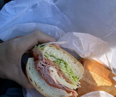 Tony & Vinnies Italian Bakery & Deli