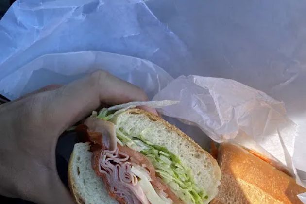 Tony & Vinnies Italian Bakery & Deli