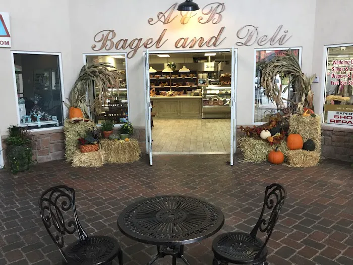 A&B Bagel, Deli and Grill Picture 3