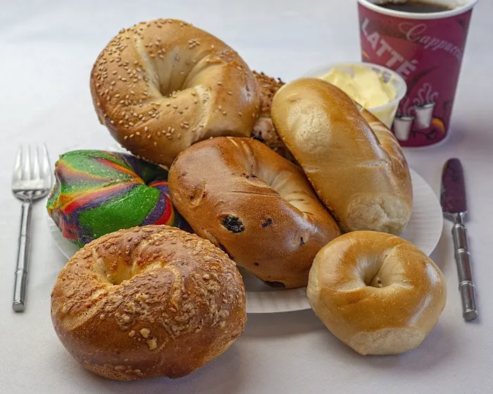Bagel city grille Picture 4