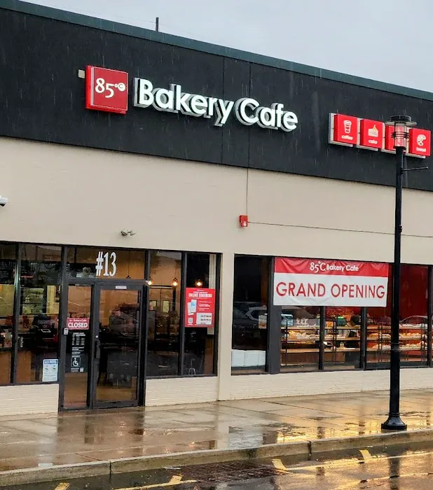 85°C Bakery Cafe - East Hanover Picture 1