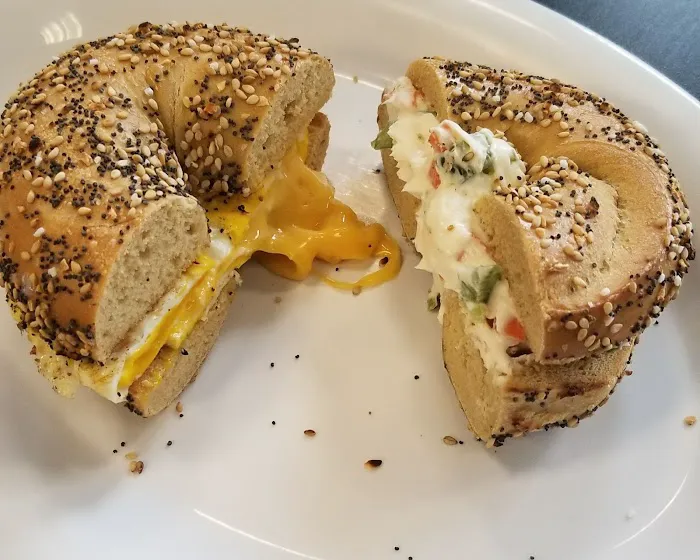 Ike's Bagel Cafe Picture 1
