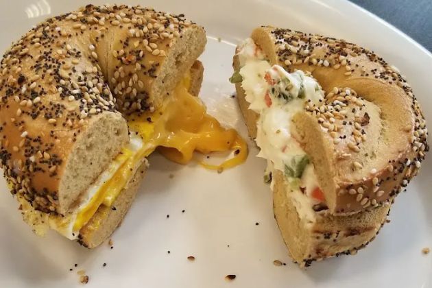 Ike's Bagel Cafe