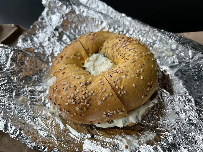 Ike's Bagel Cafe Picture 9