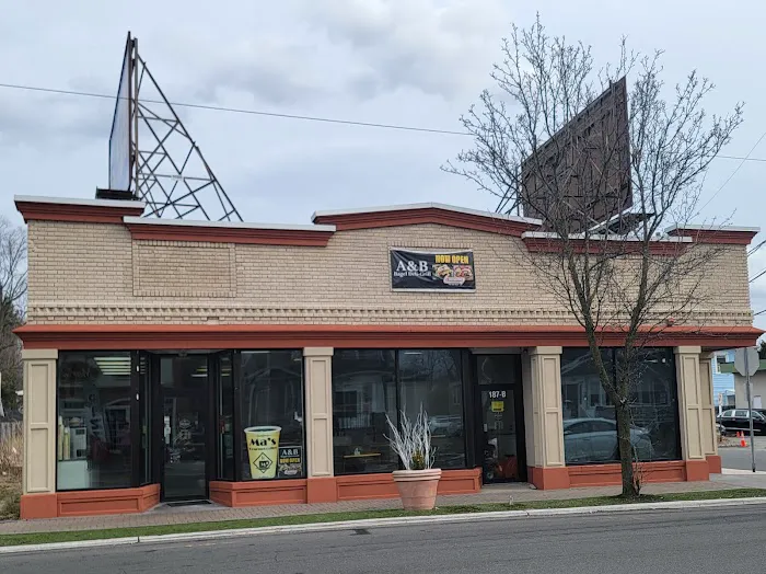 A & B Bagel and Deli Picture 8