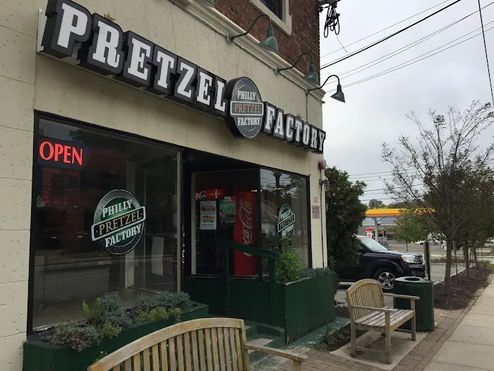 Philly Pretzel Factory Picture 5