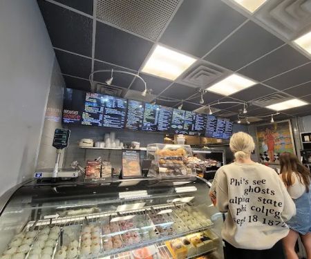 Hot Bagels Abroad