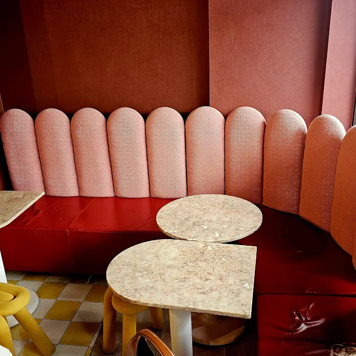 Ladyfingers Bakery + Bar Picture 7