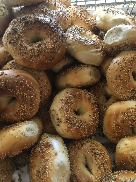 The Original Hot Bagels Abroad Picture 9