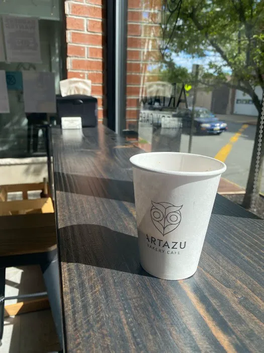 Artazu Bakery Cafe Picture 8