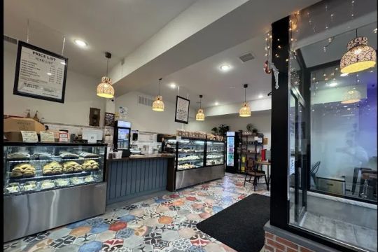 Artazu Bakery Cafe