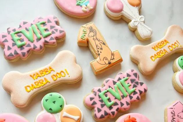 Cake + Flourish