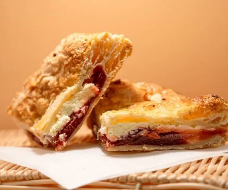 Los Paisas Bakery