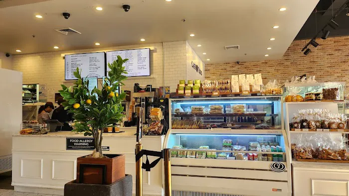 Cafe Trois Picture 3