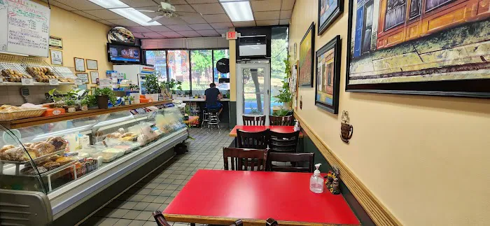 Joan's Bagel & Deli Picture 10