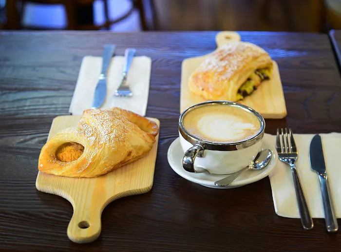 Branché Café Picture 5