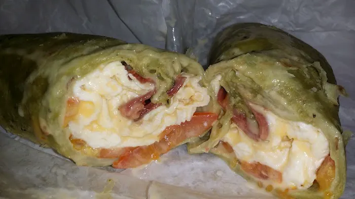 ANDERSON BAGEL & DELI Picture 8