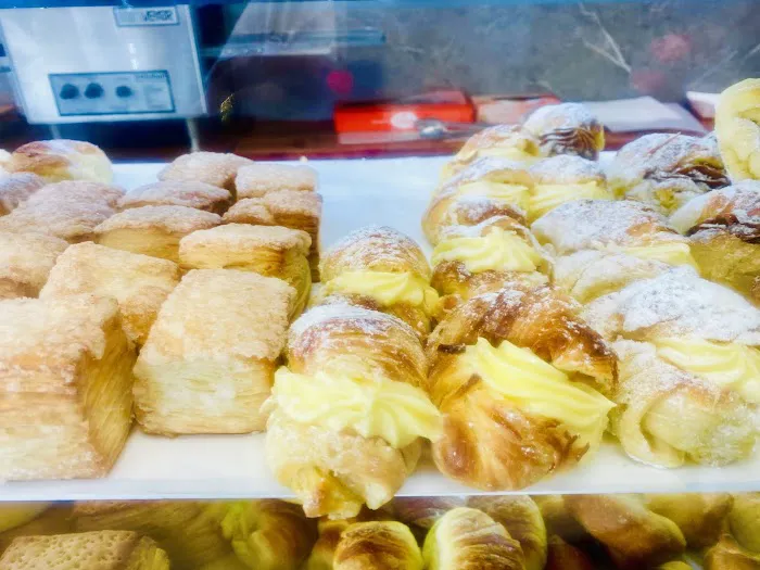 Aroma d’ Cafe Bakery II Picture 5