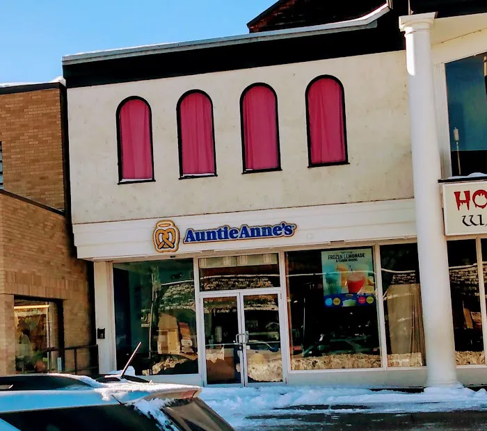 Auntie Anne's Picture 4