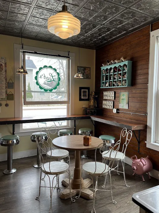 Leah's Cakery Picture 1