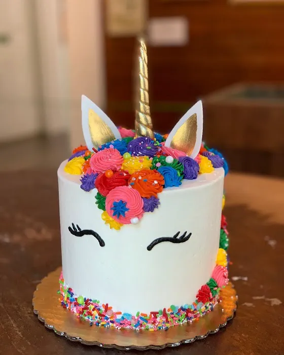 Leah's Cakery Picture 3