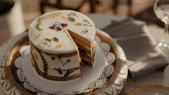 Leah's Cakery Picture 10