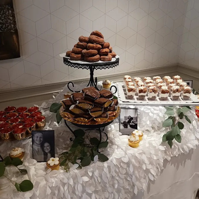 classy cakes Picture 7