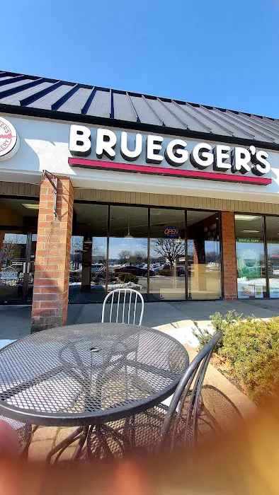 Bruegger's Bagels Picture 5