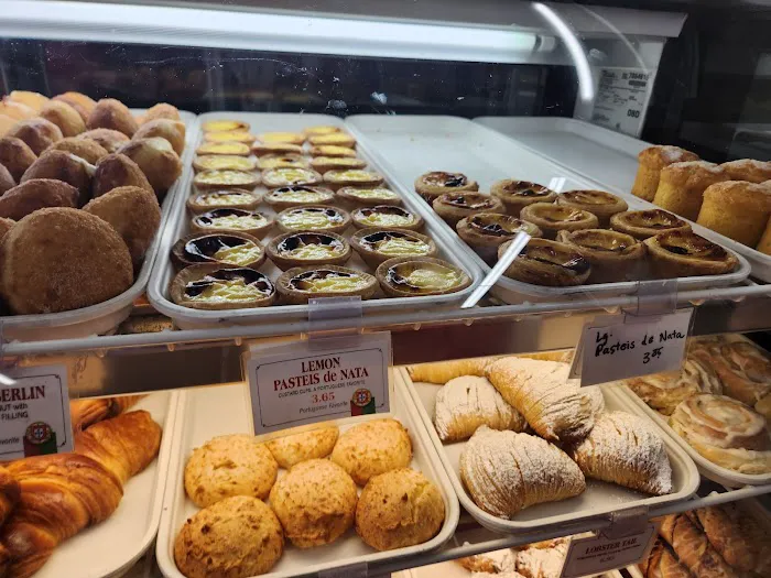 Provincetown Portuguese Bakery Picture 5