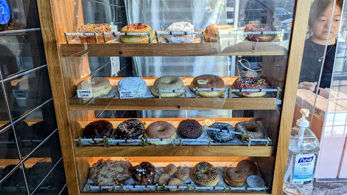 Blackbird Doughnuts Beacon Hill Picture 6