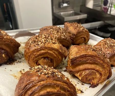 Hearth & Hug Bakery