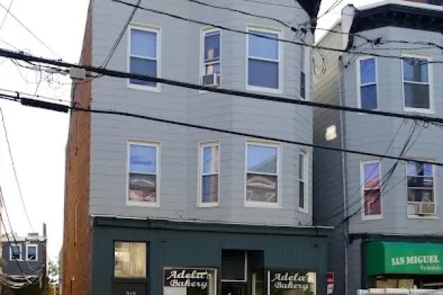 Adela's Bakery