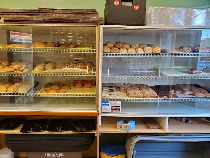 Adela's Bakery Picture 3