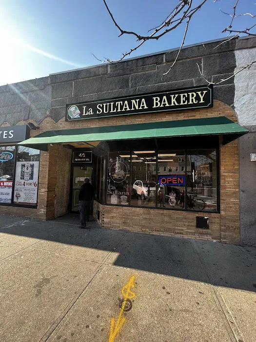 La Sultana Bakery Picture 10