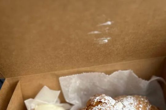 Mike's Pastry