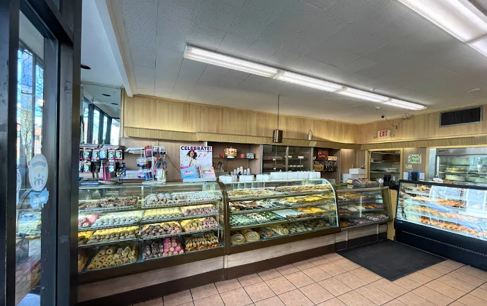 Royal Pastry Shop Picture 1