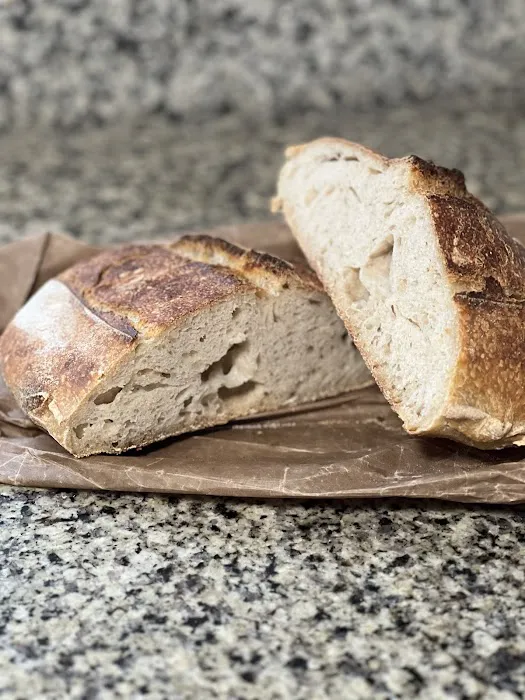 Aldrnari Bakery Picture 4